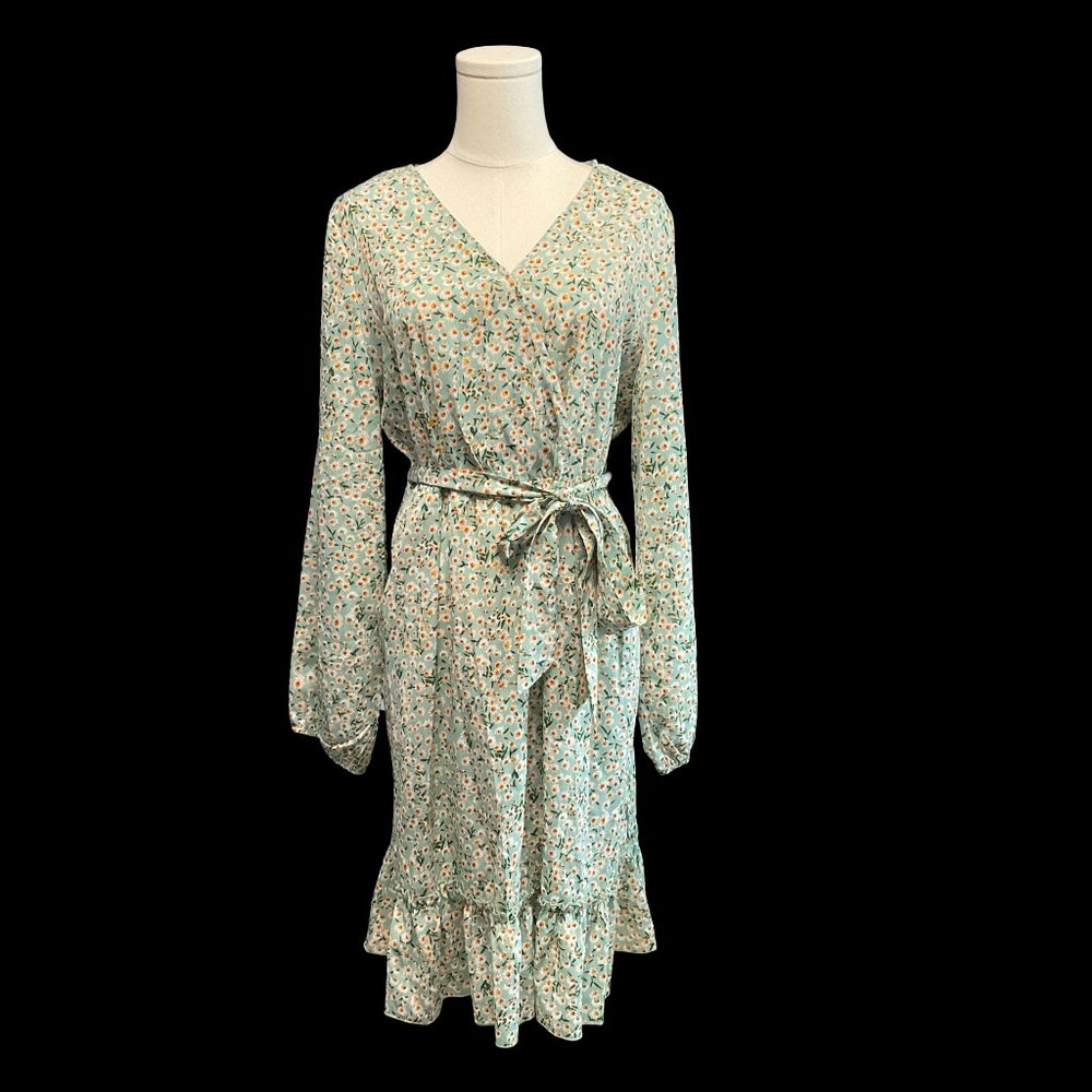 Green Daisy Print Dress w/ Ruffle Hem